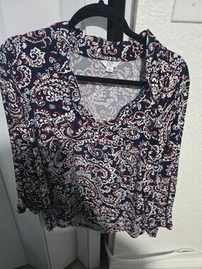 crown & ivy paisley print boho blouse size L womens long-sleeve